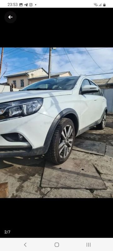 Lada vesta cross 1.8