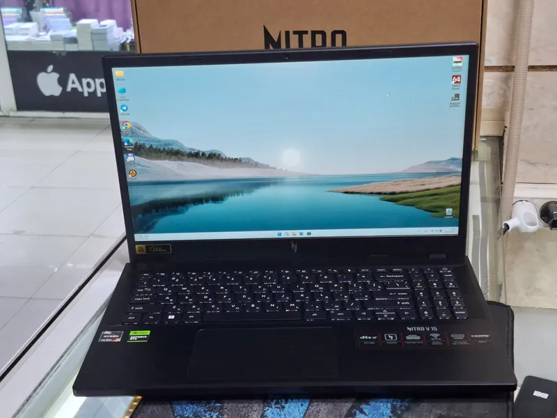 acer nitro v15 сотилади 18 кун ишлаган
