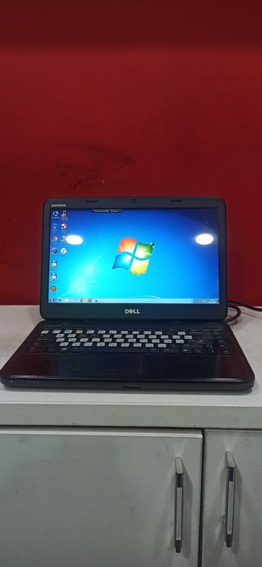 Noutbook Dell N4050 БЕЗ БАТАРЕИ