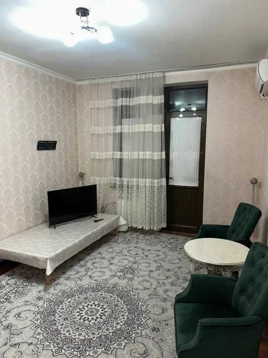 Simplex , Golden House, 3/4/5, 70м2 Ориентир:Ул.Фаргона йоли, срочо!!