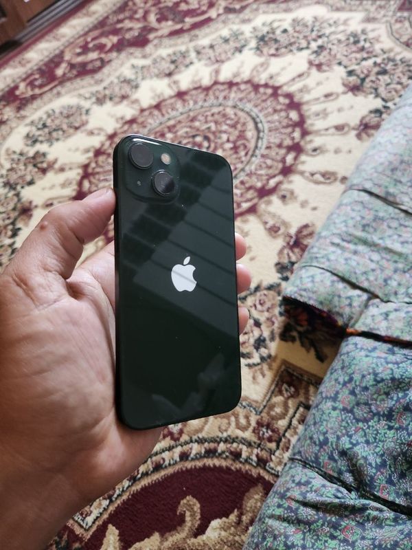 Iphone 13 128gb yangi holati zoʻr Iphone 13 128gb yangi holati zoʻr