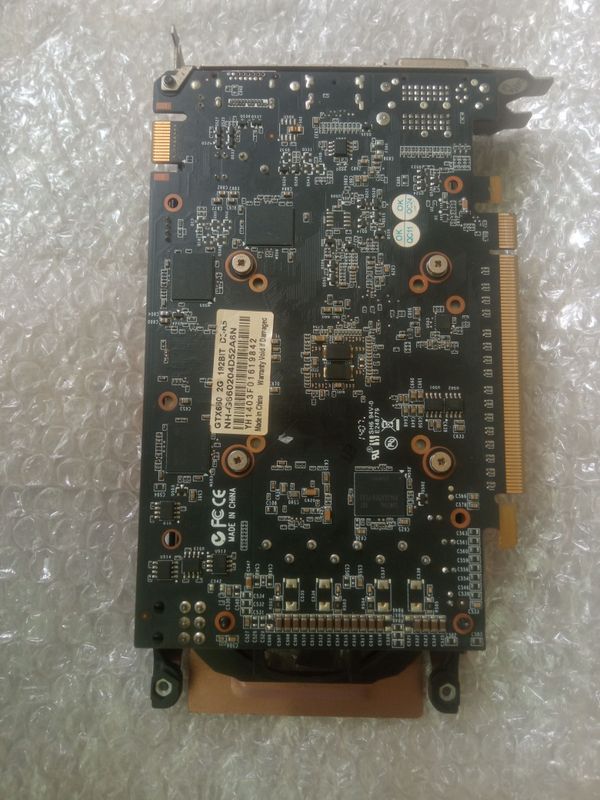 GTX 660-2GB video karta sotiladi