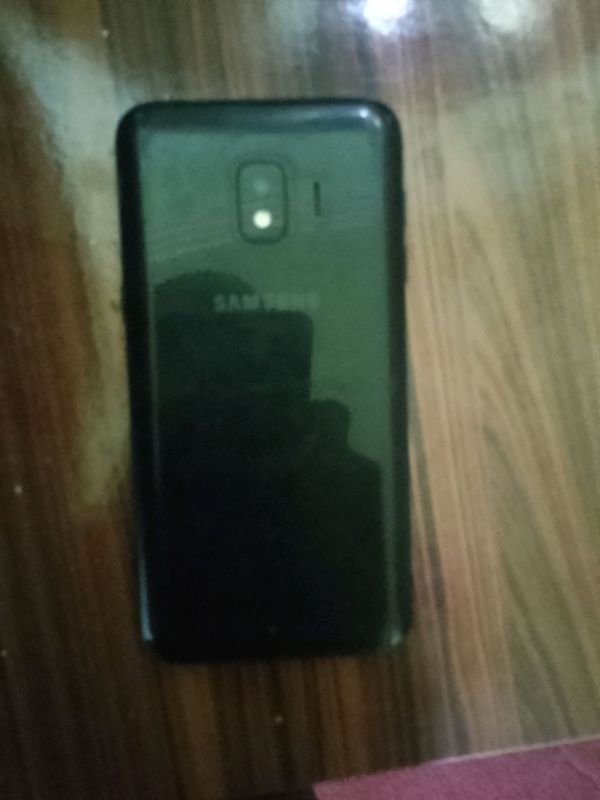 Samsung galaxsi j2 core Samsung galaxsi j2 core