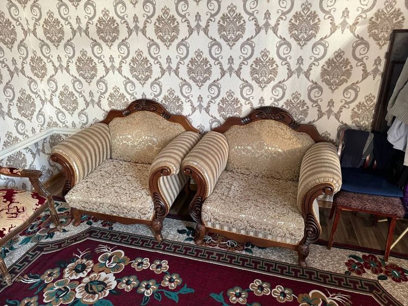 Mebel divan va kreslo Mebel divan va kreslo