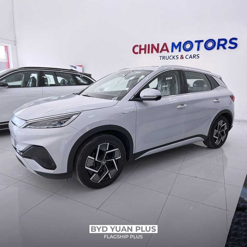 BYD YUAN PLUS FLAGSHIP PLUS 2023 новейшая модель