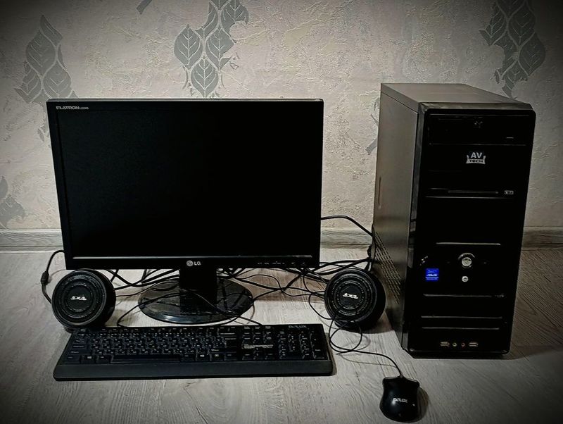 LG qora kompyuter LG qora kompyuter
