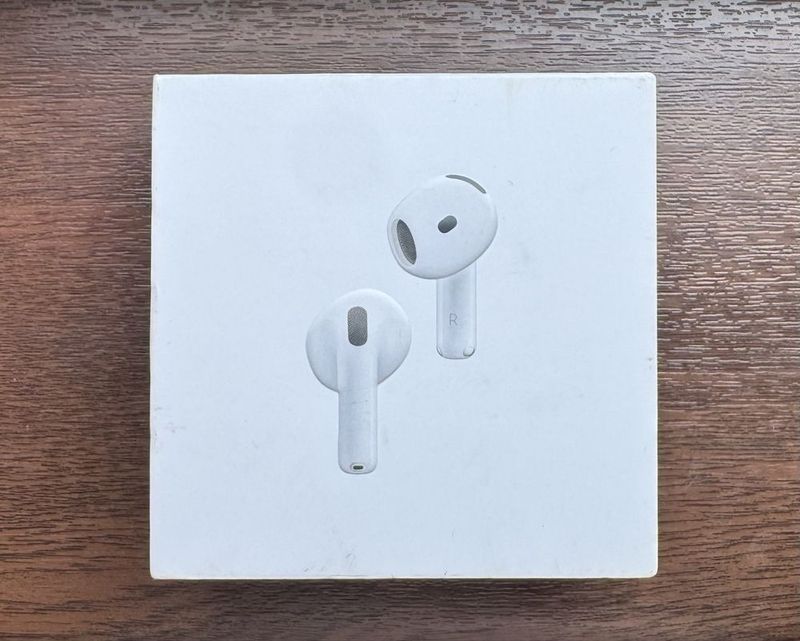 AirPods 4 (ANC) original с шумоподавлением AirPods 4 (ANC) original с шумоподавлением
