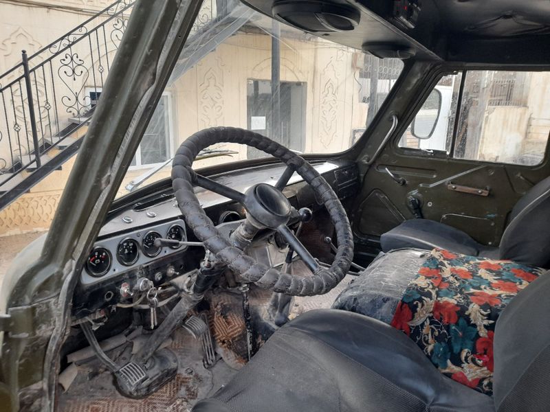 UAZ avtomobili sotiladi UAZ avtomobili sotiladi
