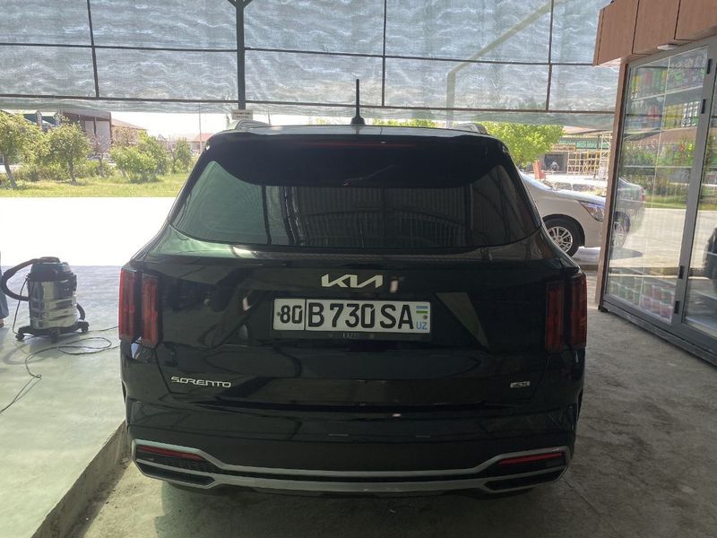 Kia Sorento 2pozitsiya full 2023 Kia Sorento 2pozitsiya full 2023