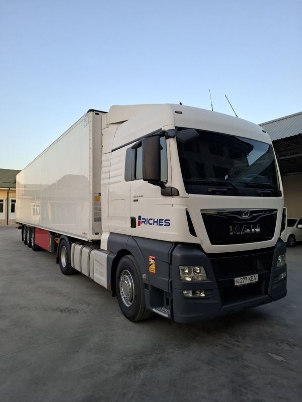Sotiladi MAN TGX 18.440 EURO 6 2016-yil Sotiladi MAN TGX 18.440 EURO 6 2016-yil