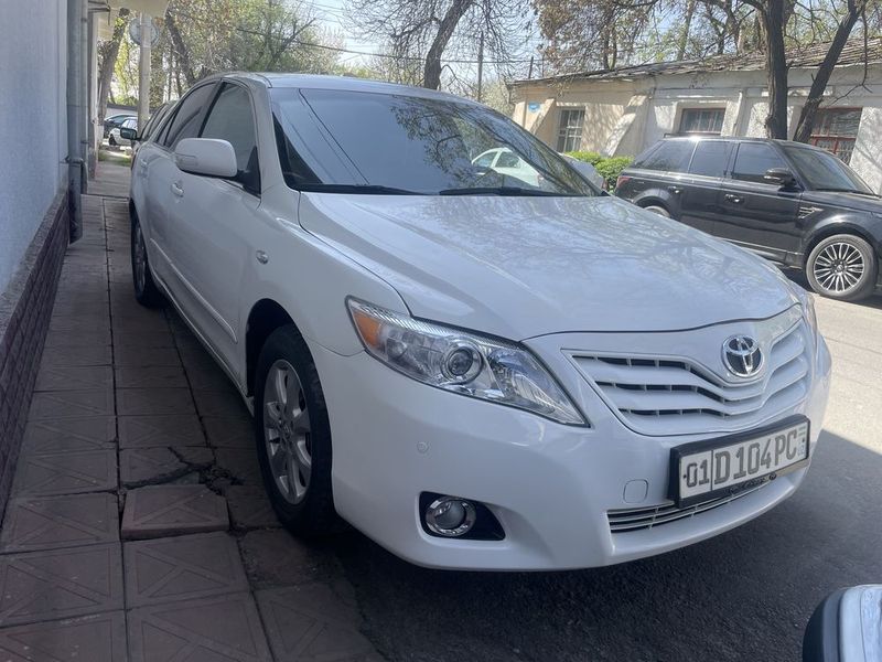Срочно продам totota camry 40 Срочно продам totota camry 40