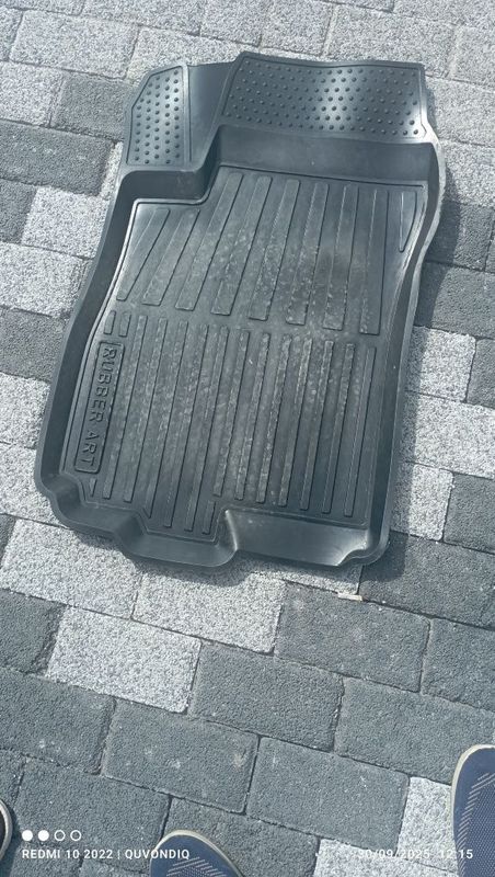 Kobalt polik komillik