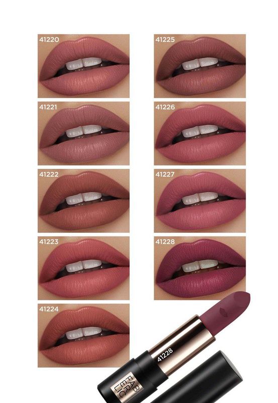 Matte Chic mat lab bo'yog'i Matte Chic mat lab bo'yog'i