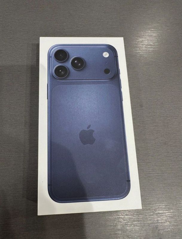 iPhone 17 Pro Max 512GB Deep Blue