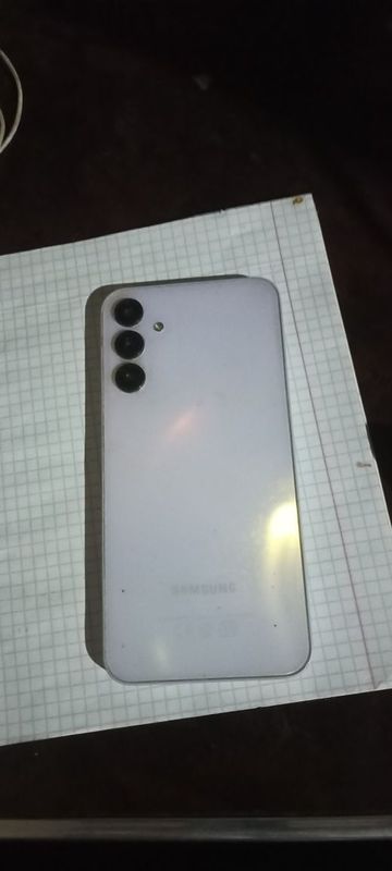 Samsung A15 kafolati bilan