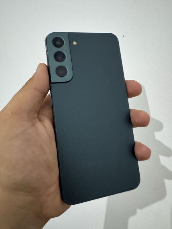 Samsung s 22 plus