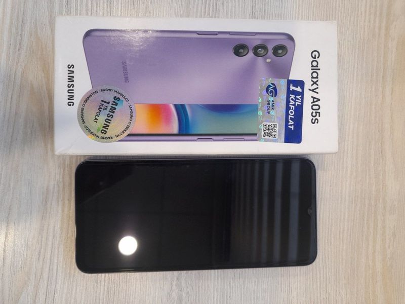 Телефон Samsung Galaxy A 05s Почти Новый