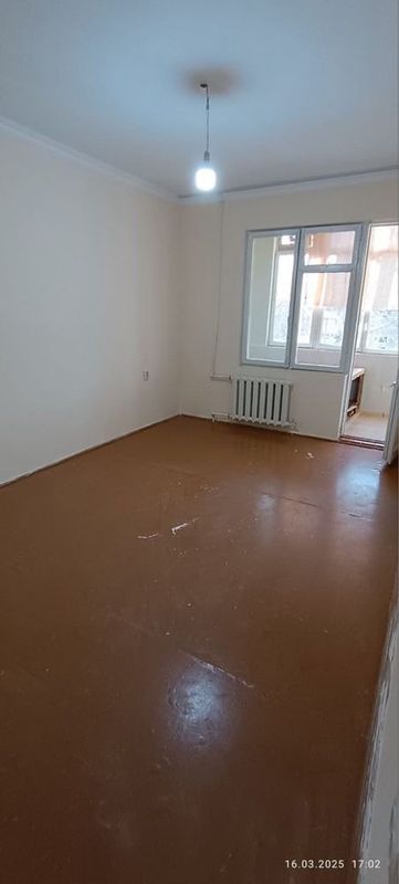 Феруза Продаётся квартира 1/3/4 балкон 1.5х6 Феруза Продаётся квартира 1/3/4 балкон 1.5х6