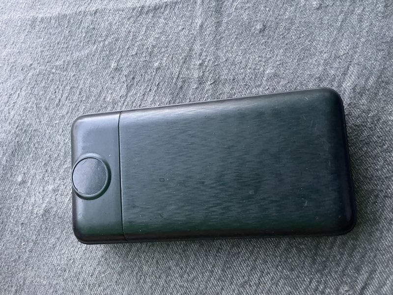 Powerbank Sotiladi Xolati Yaxshi 20.000w Powerbank Sotiladi Xolati Yaxshi 20.000w