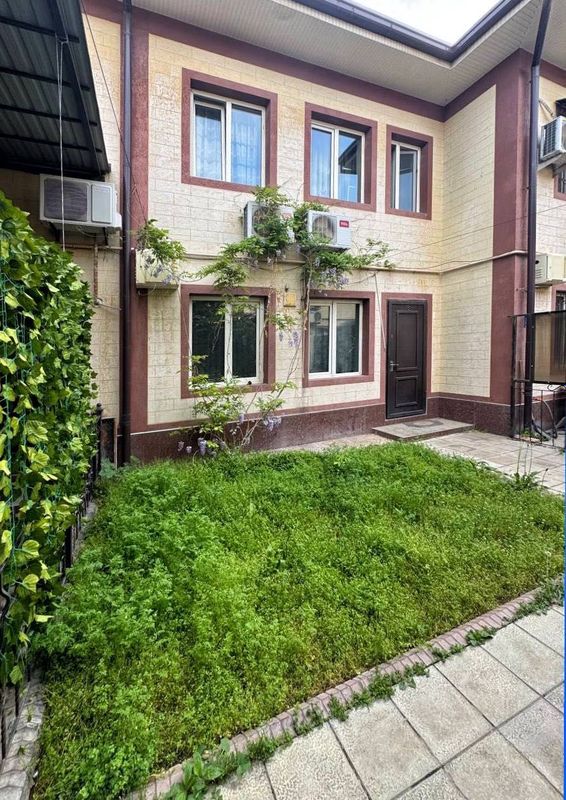 Продается 2х-этажный коттедж, (ДУБОВАЯ) Турткульская Продается 2х-этажный коттедж, (ДУБОВАЯ) Турткульская