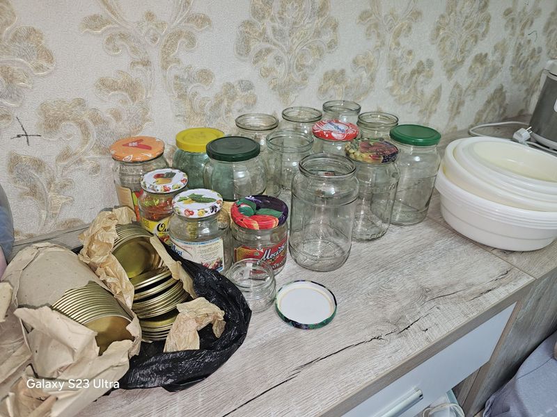 Банки,крышки,чашки. Дешево