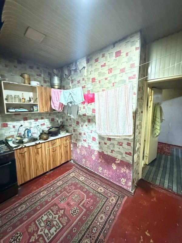Продается квартира Чиланзар 13. 1в2/2/4 Площадь 39м1 м2 Продается квартира Чиланзар 13. 1в2/2/4 Площадь 39м1 м2