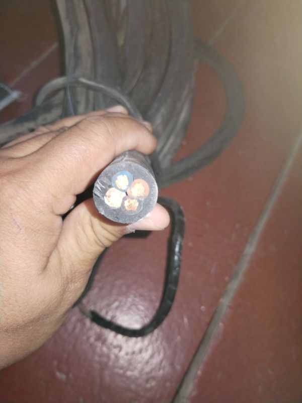 . Kabel sotaman.