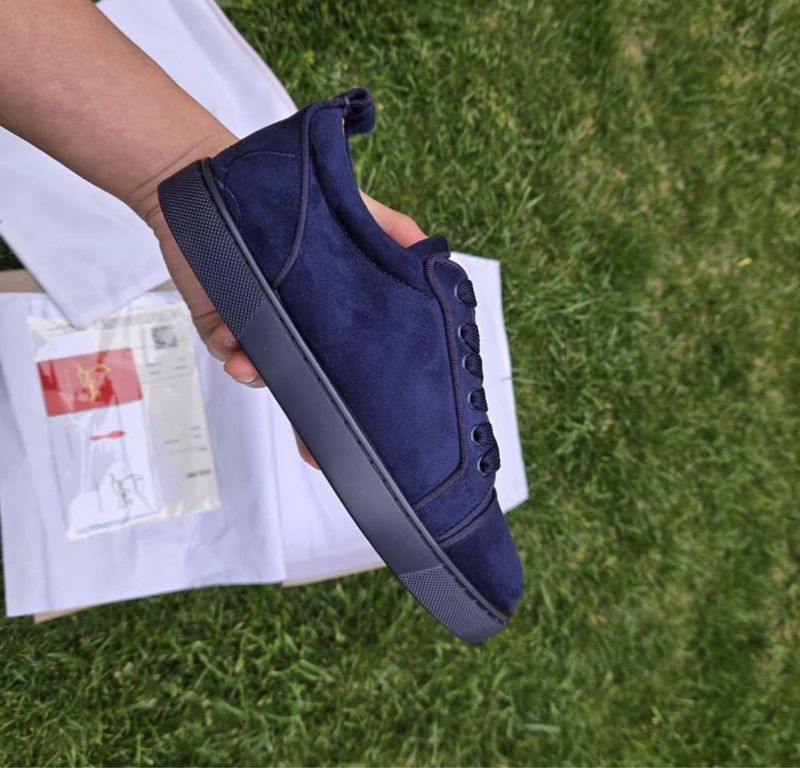 Louboutin темно синий 41 размер в наличии Louboutin темно синий 41 размер в наличии