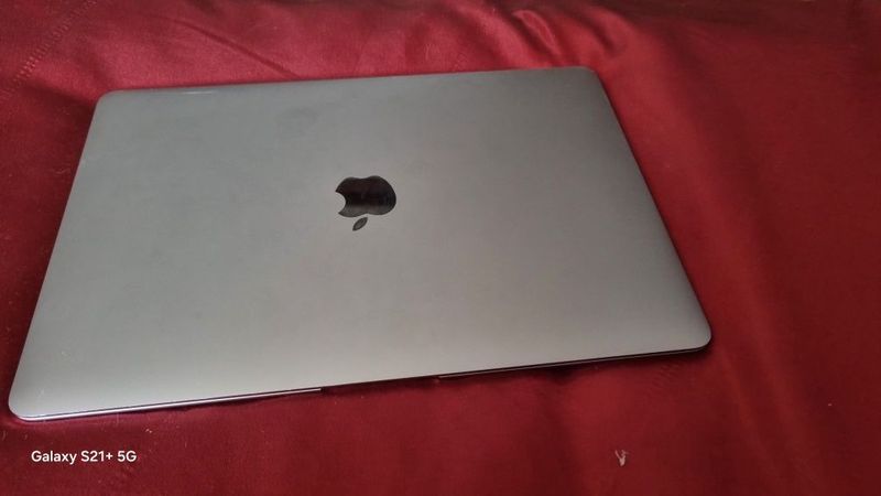 Macbook air 2019
