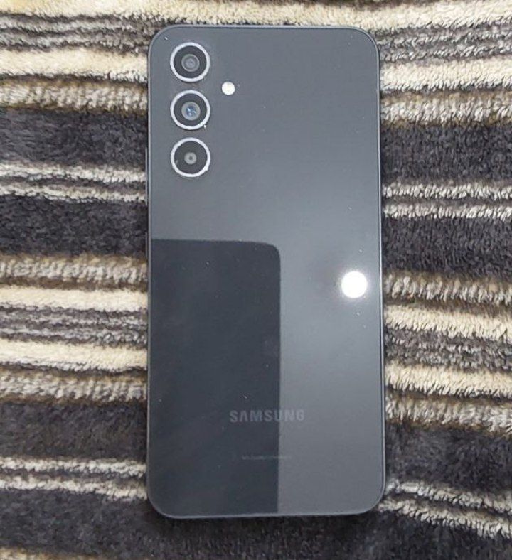 Samsung A54 ideal Samsung A54 ideal