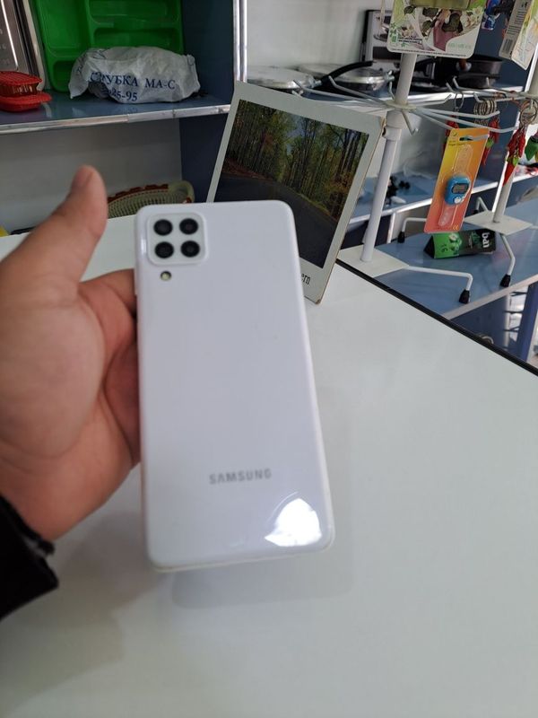 Samsung a22 4g 64xotira