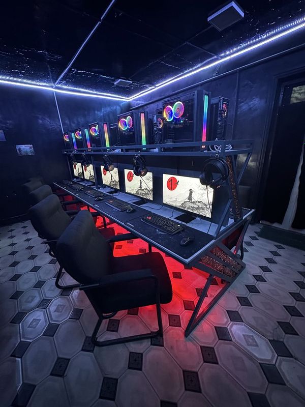 Game club sotiladi Game club sotiladi