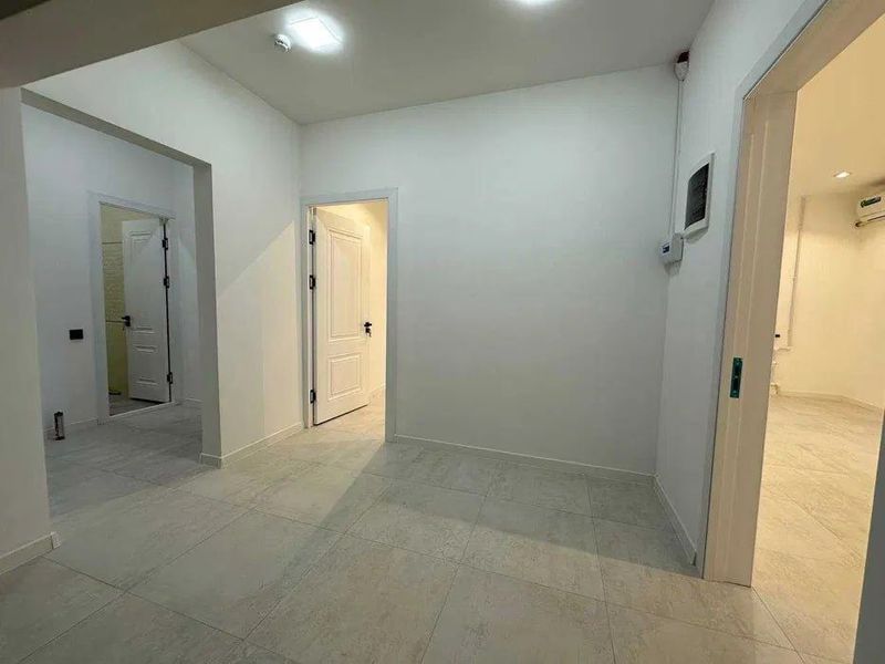 Сдается в аренду помещение с готовым ремонтом в | Mirabad Avenue | 2-э