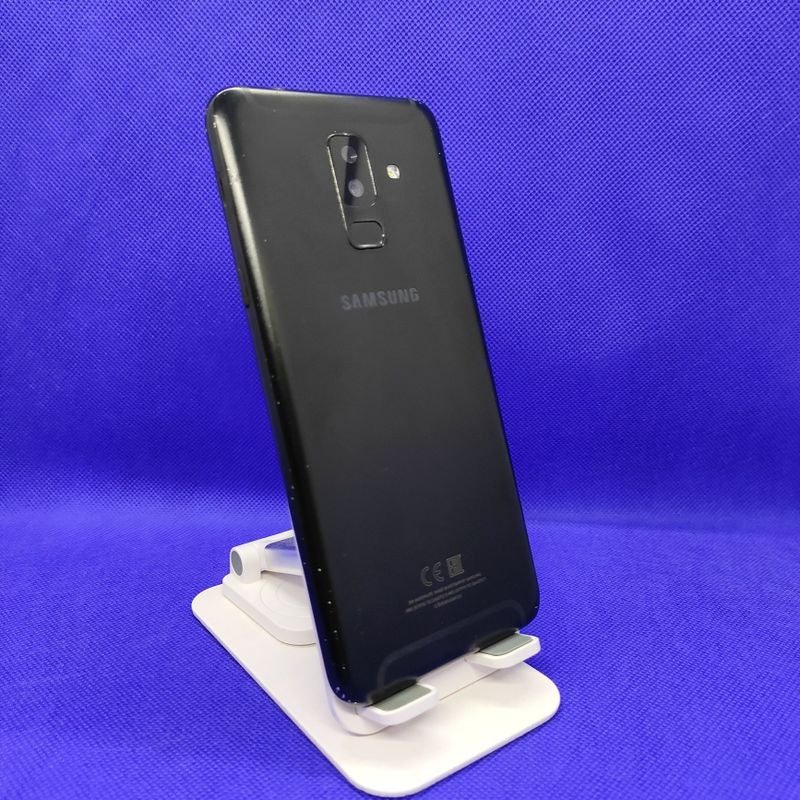 Samsung Gallaxy A6+ sotiladi Samsung Gallaxy A6+ sotiladi