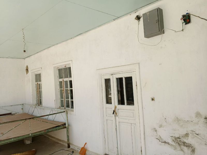 Hovli sotiladi 4 sotix Hovli sotiladi 4 sotix