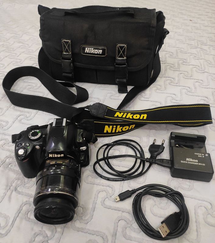 Продаётся фотоаппарат nikon DX D60 Продаётся фотоаппарат nikon DX D60