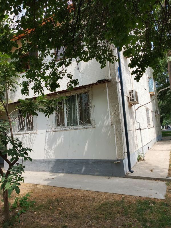 Дружба народов метро рядом 1 комнатная переделанная на двух Дружба народов метро рядом 1 комнатная переделанная на двух
