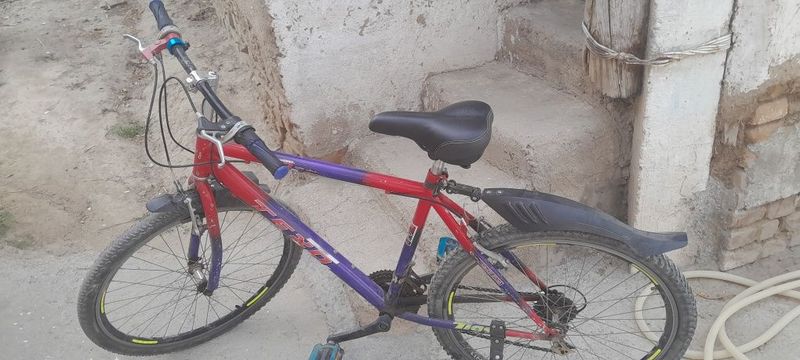 Velosiped sotiladi