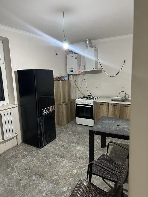 Kotej Turkqishloq tarafda 46ni oxiri (krediti bor) kelishamiz