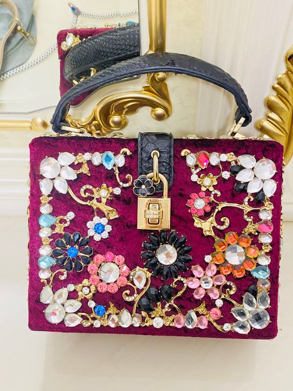 Sumochka ot dolce gabbana Sumochka ot dolce gabbana