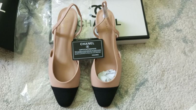Трендовые босоножки Chanel Трендовые босоножки Chanel