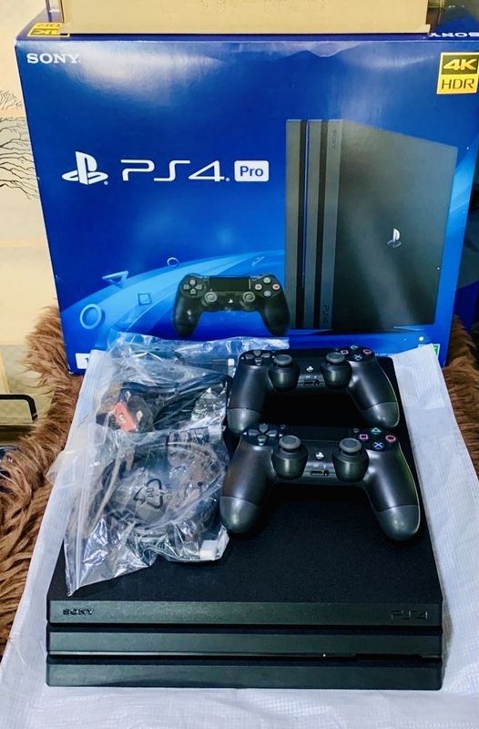 Sony playstation 4 Pro 1 Tb Sony playstation 4 Pro 1 Tb
