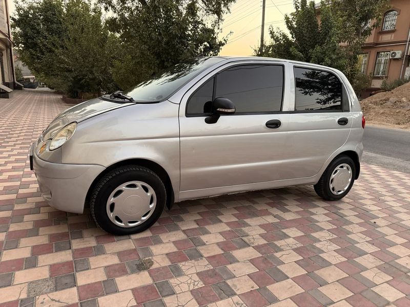 Matiz avtomat 2013 Yil probeg 262000 kraska 3 detal Matiz avtomat 2013 Yil probeg 262000 kraska 3 detal