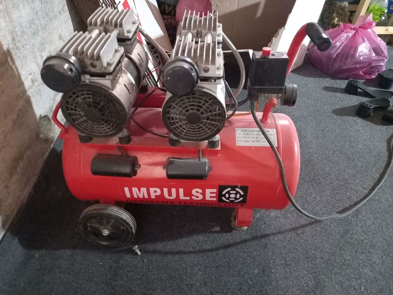 kompessor 50 talik, 2ta matorli,bezshum kompessor 50 talik, 2ta matorli,bezshum
