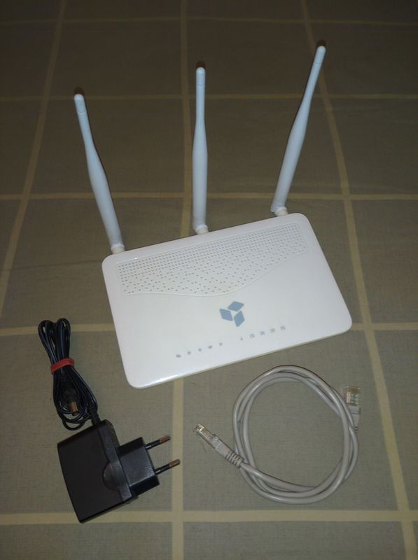 SNR CPE-MD1.1 (2.4GHz, 5GHz). SNR CPE-MD1.1 (2.4GHz, 5GHz).
