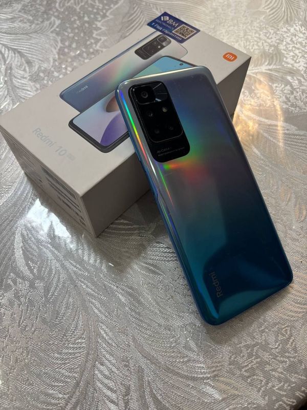 Redmi 10 в отличном состоянии торг есть Redmi 10 в отличном состоянии торг есть