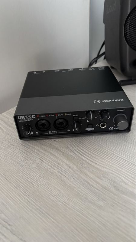 Звуковая карта Steinberg UR22c