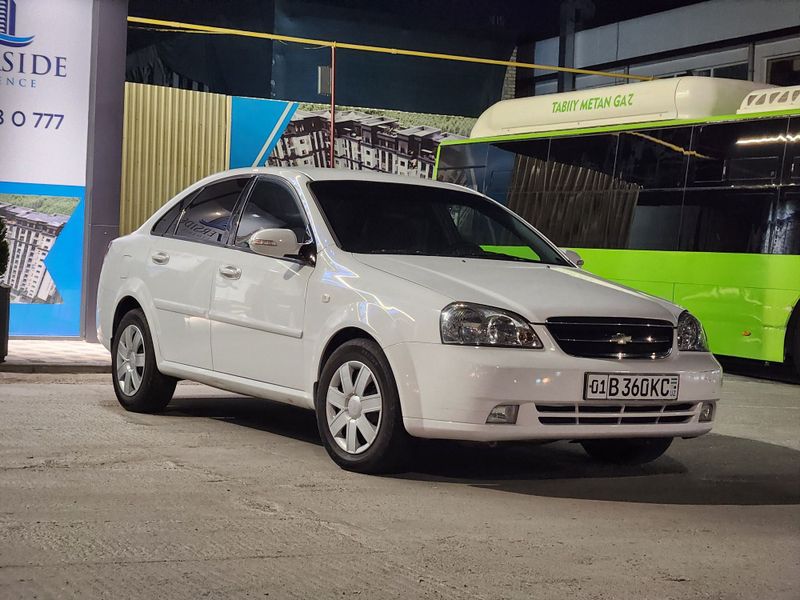 Lacetti 1.8 ласетти Lacetti 1.8 ласетти