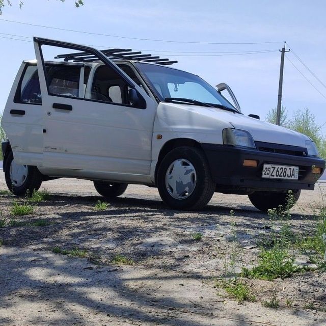 Tiko 1999 sotiladi 3000$ Tiko 1999 sotiladi 3000$