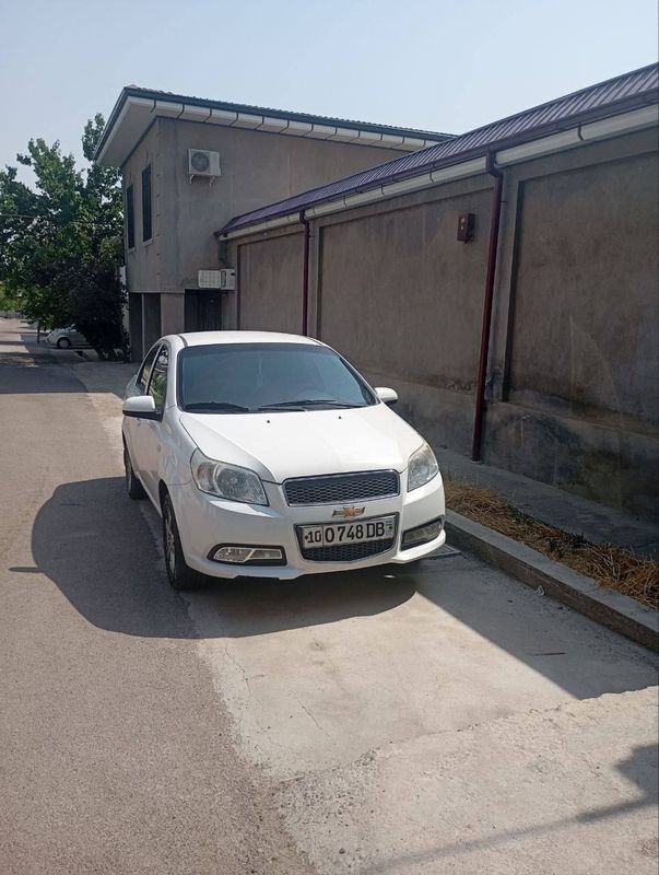 Nexia 3 Avtamat Arenda